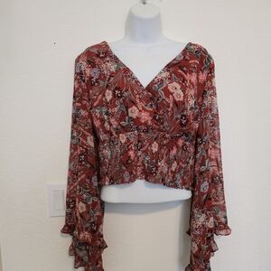 Floral V-Neck Ruffle Sleeve Top
